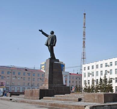 Якутия украшена красными флагами, баннерами и плакатами, посвященными 150-летию со дня рождения Владимира Ильича Ленина