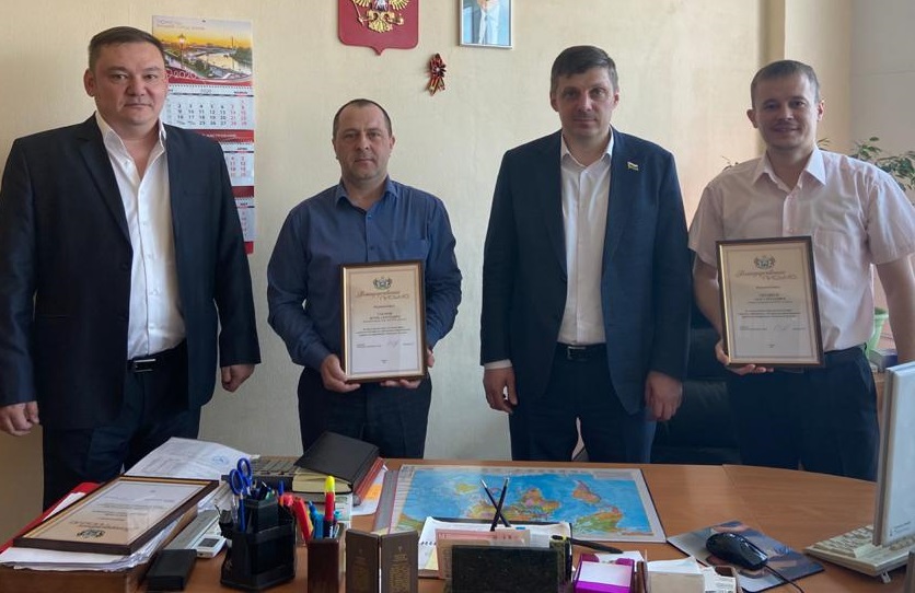 Тюменские коммунисты продолжают поддерживать трудовые коллективы в период самоизоляции