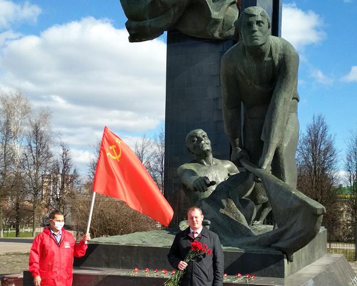 Ивановские коммунисты и комсомольцы провели Первомай