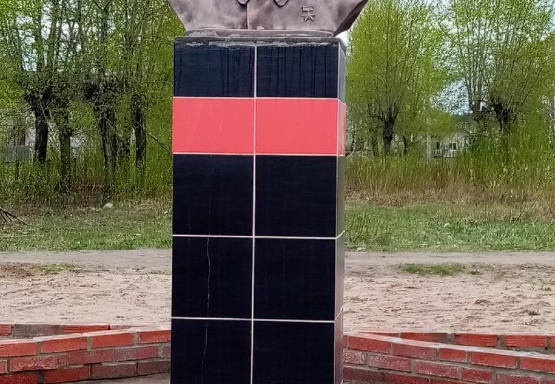 Кировская область. В Демьяново открыли памятник И.В. Сталину