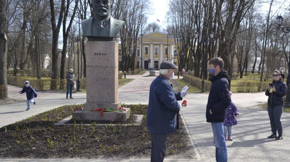 Ленинградская область. Партийная маёвка в честь 1 Мая