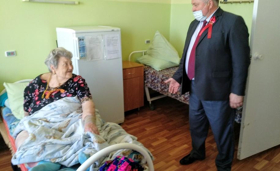 Коммунисты Курганской области провели серию мероприятий, посвященных 75-летию Великой Победы