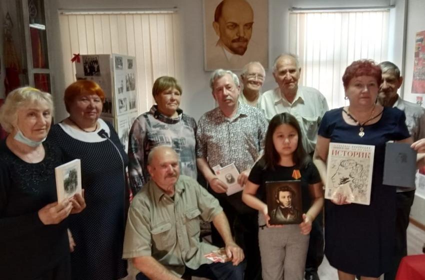 Калмыкия. Пушкинский день в Городовиковске