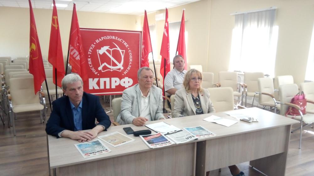 Профессия – жизнь спасать! Санкт-Петербургское городское отделение КПРФ провёло видеоконференцию, посвящённую Дню медицинского работника