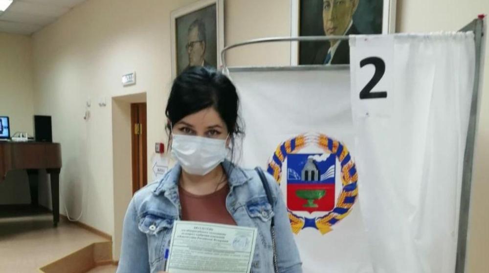 Лидера алтайских коммунистов чуть было не удалили с участка для голосования по поправкам в Конституцию
