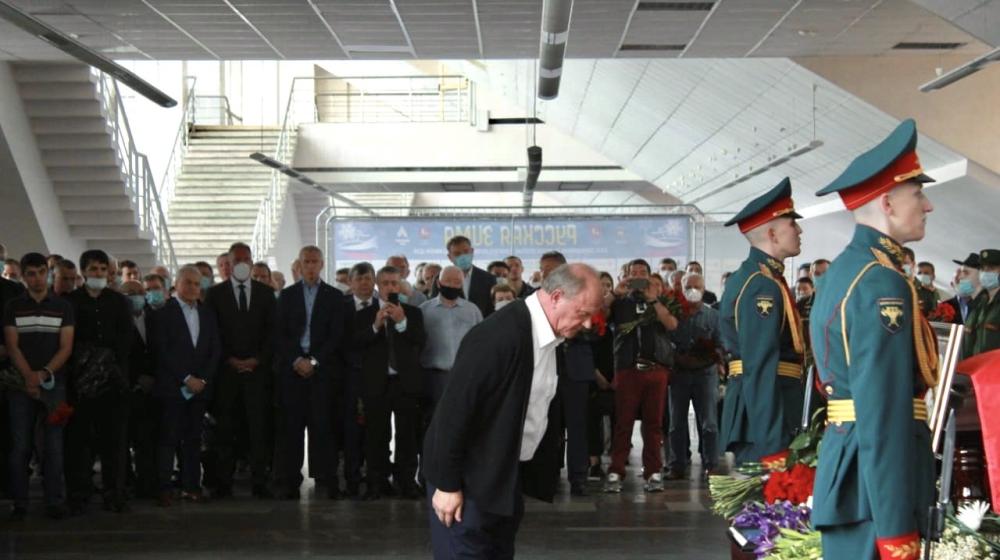 Г.А. Зюганов принял участие в церемонии прощания с А.В. Иваницким