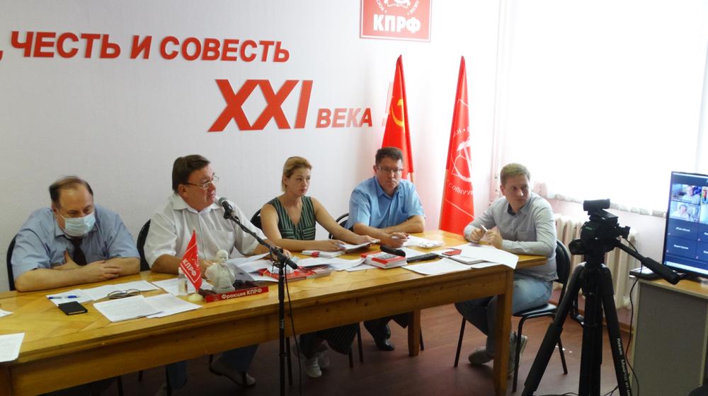 Курская область. Н.Н. Иванов провел заседание бюро комитета КРО КПРФ