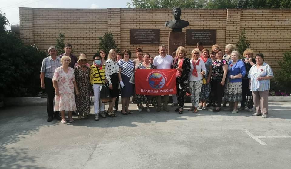 Н.А. Останина встретилась с активистками Новосибирского регионального отделения ВЖС «Надежда России»