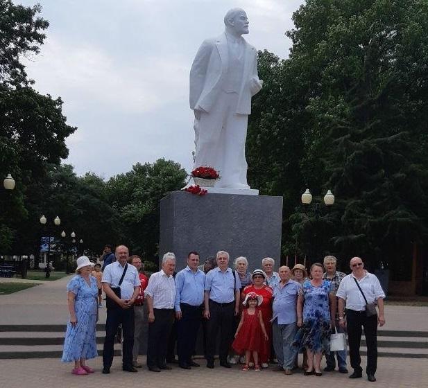Краснодарский край. Встречи Н.И. Осадчего и А.М. Сафронова в Ейске: «КПРФ и всем сторонникам перемен по плечу покончить с монополией единороссов!»