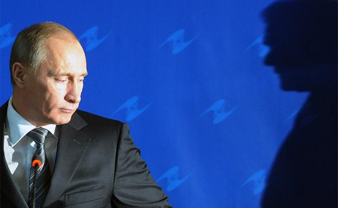 Сергей Обухов - «Свободной прессе» про операцию «Преемник Путина»: Транзит власти направят по «узбекскому сценарию» с участием «семьи»?