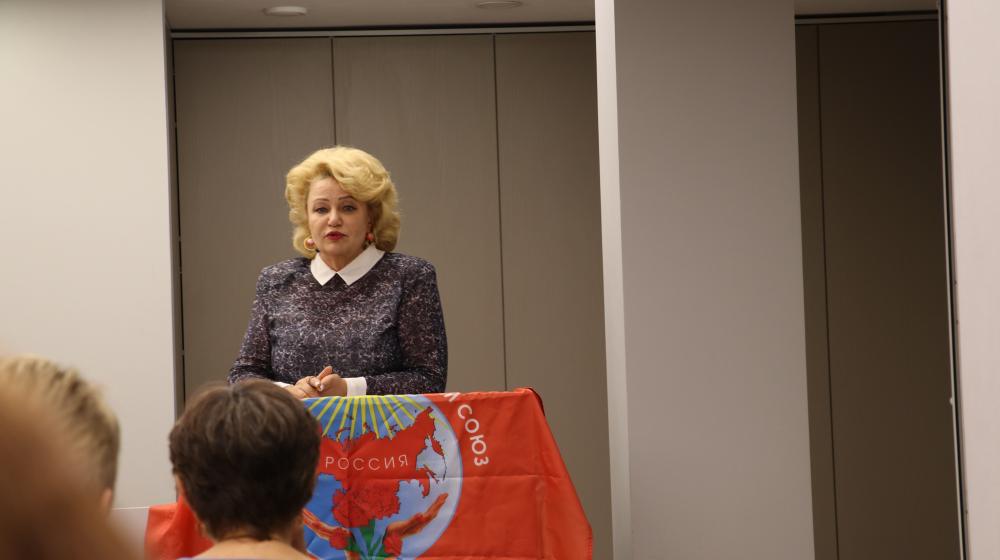 В Ярославле прошла встреча партийного актива с руководителем аппарата фракции КПРФ в Госдуме Н.А. Останиной