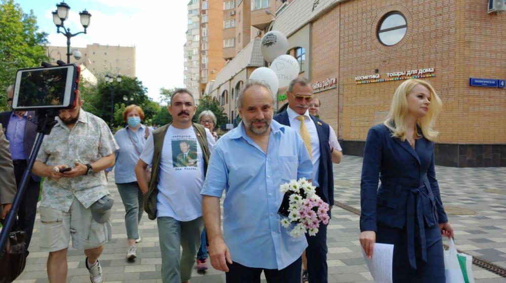 Депутата фракции КПРФ в Мосгордуме Олега Шереметьева отправили под домашний арест