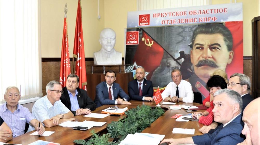 Юрий Афонин в Ангарске: Михаил Щапов на посту губернатора будет твердо защищать охранный статус Байкала и интересы жителей Приангарья