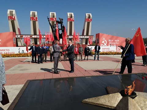 Коммунисты Забайкалья почтили память павших в боях в годы Второй мировой войны