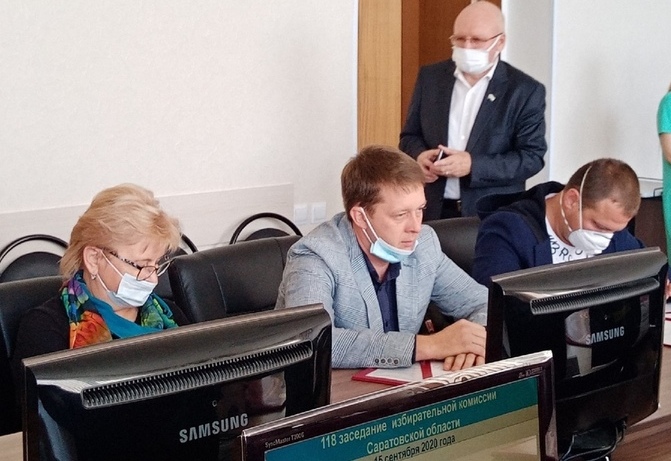 Член избирательной комиссии с решающим голосом Алексей Кузнецов: «Выборы в Саратовскую облдуму нельзя признавать состоявшимися и действительными!»
