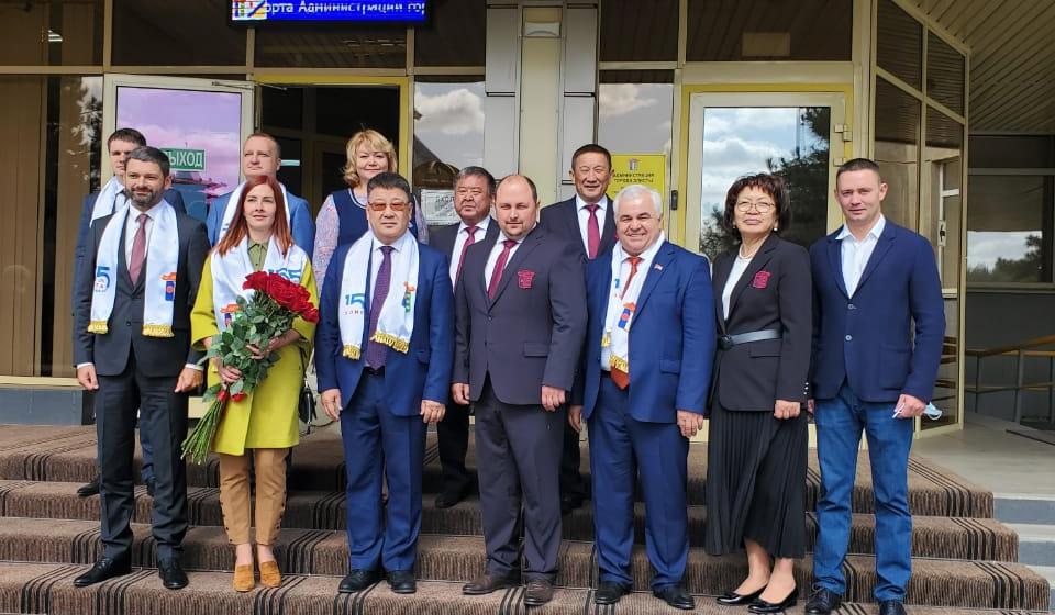 Рабочий визит Казбека Тайсаева в Республику Калмыкия