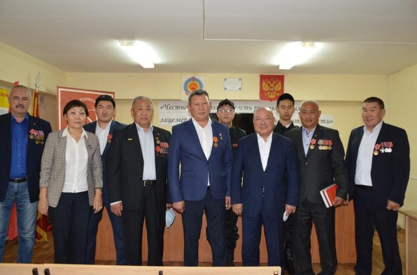 Состоялась встреча партактива Калмыцкого республиканского отделения КПРФ с Героем России и ветеранами СОБРа