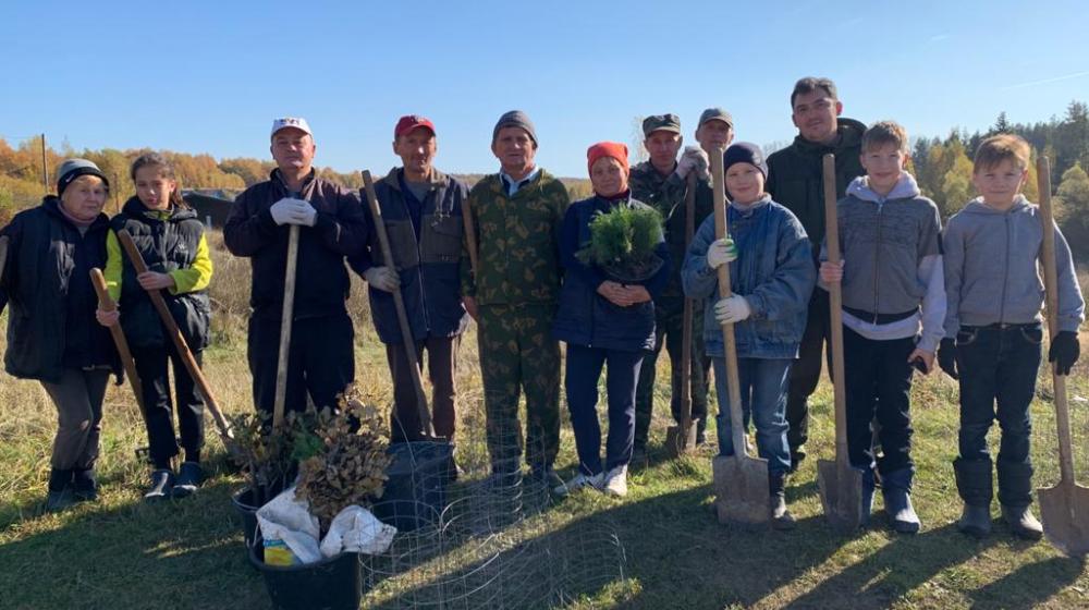 В деревне Сархорн Чувашской Республики посадили «лес памяти»