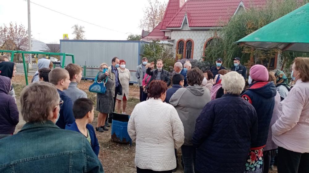 Тамбовская область. В селе Покрово-Пригородное состоялся народный сход по вопросу постройки на территори