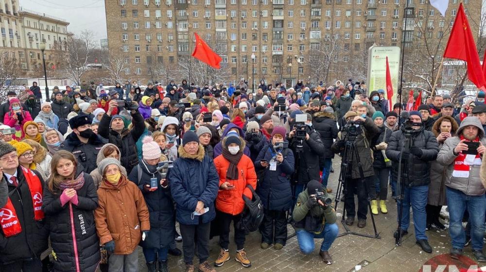 Нет дистанционному обучению! Лидер ВЖС-"Надежда России" Нина Останина об акции в Москве
