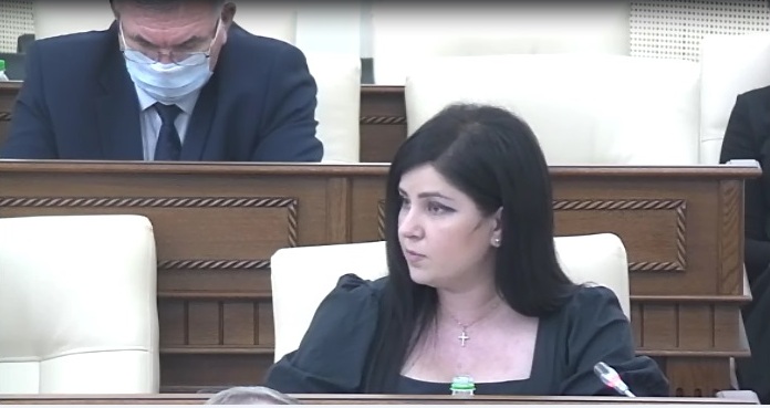 Мария Прусакова: «Продолжается экономия на тех, кого надо поддерживать»