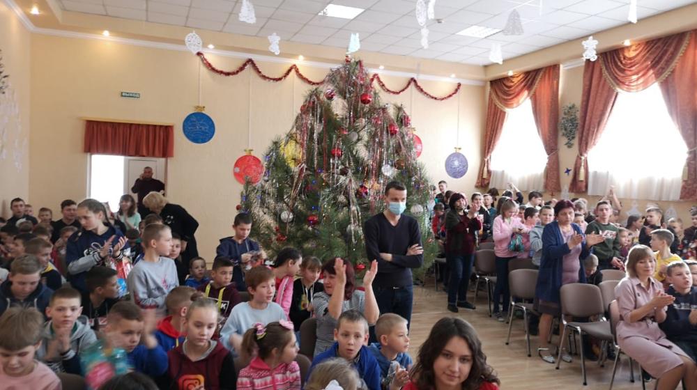 Якутия оказала гуманитарную помощь жителям Донбасса