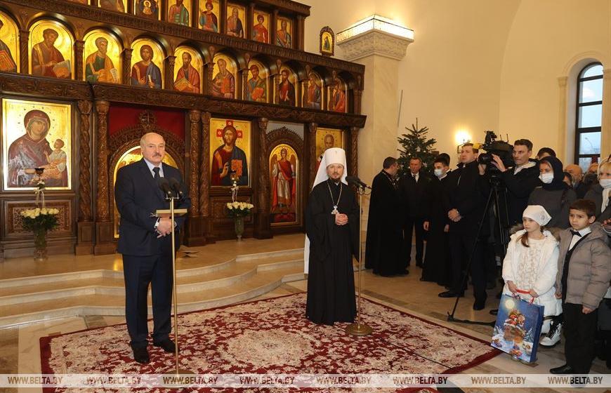 Лукашенко о Беларуси и народном единстве: только вместе можем спасти этот клочок земли