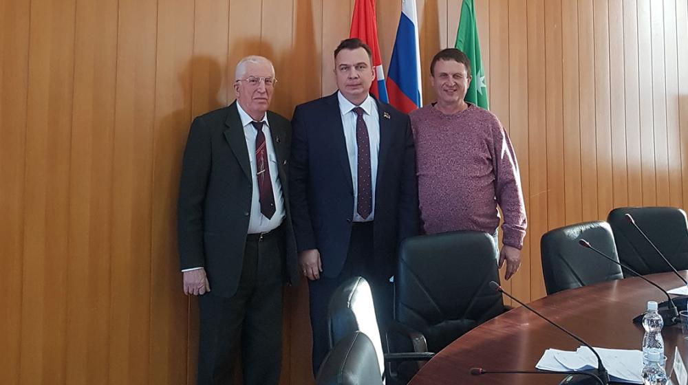 Лидер амурских коммунистов Роман Кобызов с рабочим визитом посетил Белогорск