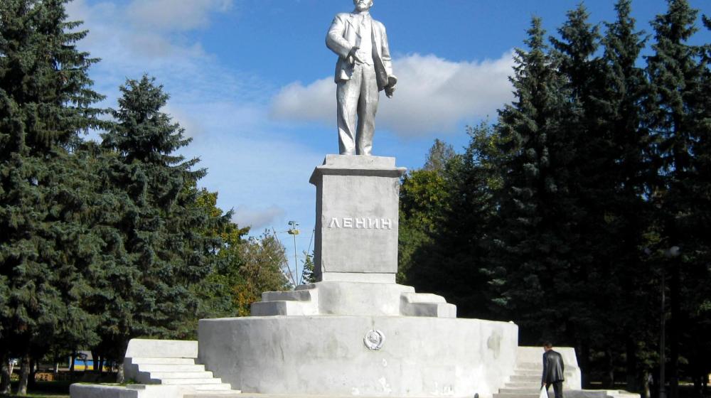 Газета "Правда". В Ржеве граждане активно отстояли памятник В.И. Ленину