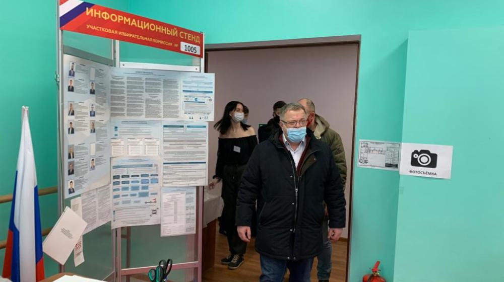 Московская область. Секретарь МК КПРФ Александр Наумов посетил избирательные участки в Коломне