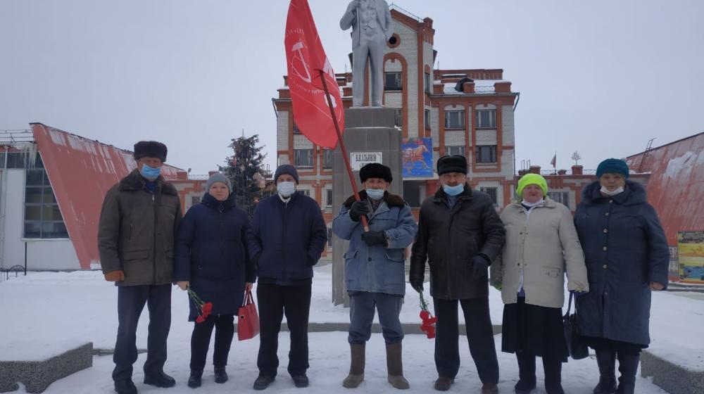В Орловской области прошли акции КПРФ, посвященные памяти В.И. Ленина