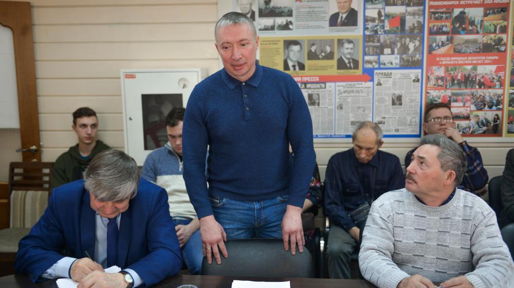 Коммунисты Новосибирской области проводят кустовые совещания