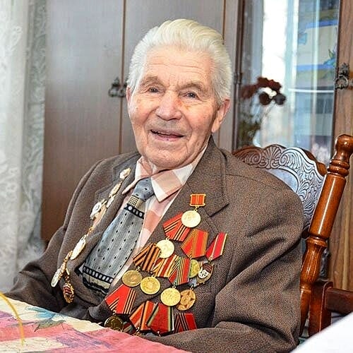 Свердловская область. Старейшему коммунисту исполнилось 99 лет