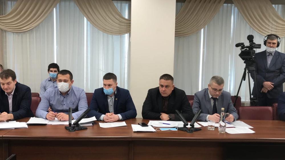 По инициативе КПРФ в Ульяновском Заксобрании обсудили проблемы «мусорной реформы»