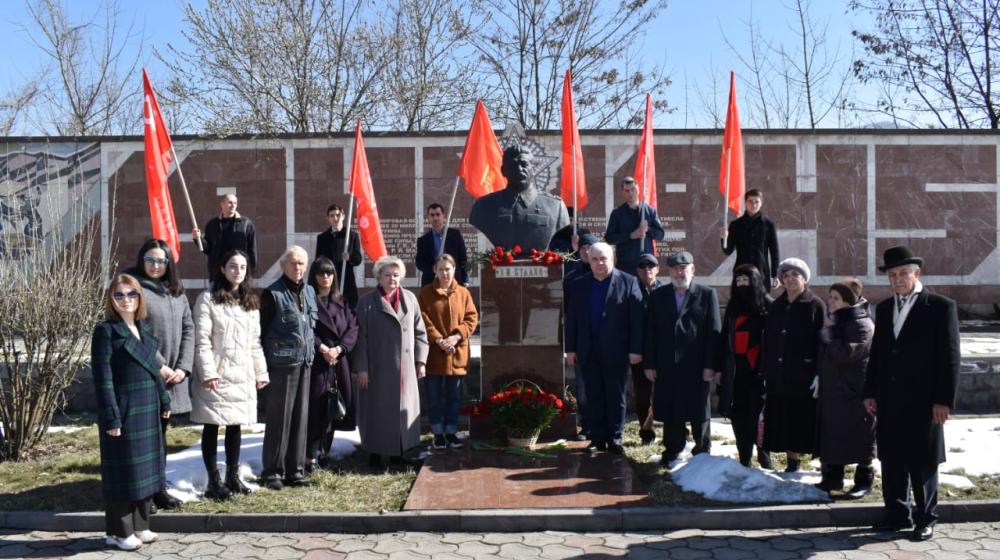 Рабочая поездка Казбека Тайсаева. День памяти И.В. Сталина в Северной Осетии