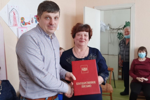 Тюменская область. Депутат КПРФ Иван Левченко активно встречается с избирателями и решает их проблемы