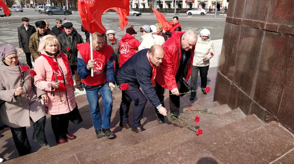 Торжественные мероприятия, посвященные 151-й годовщине со Дня рождения В.И. Ленина, прошли в Рязани