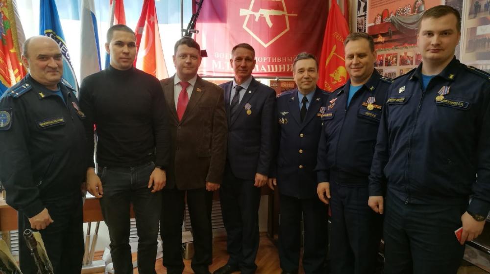 В Самаре прошло вручение памятных медалей ЦК КПРФ «60 лет космонавтике»