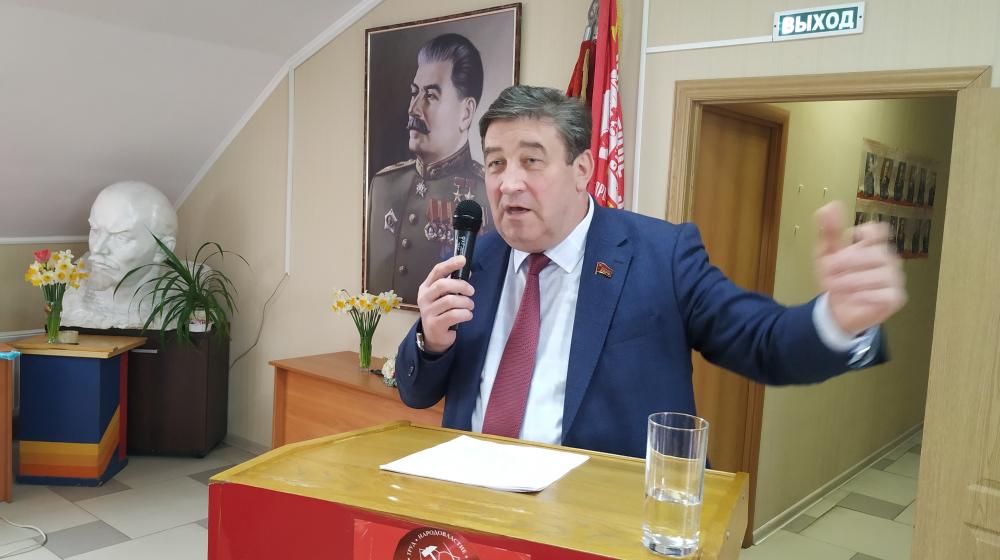 Лидер ставропольских коммунистов Виктор Гончаров: Нужно учиться маневрировать в борьбе, не упуская инициативы