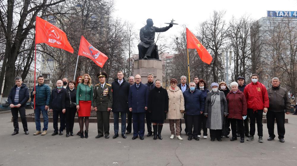 День авиации и космонавтики в Орле