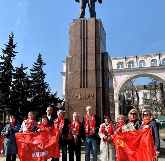 Ярославские коммунисты отметили День Космонавтики