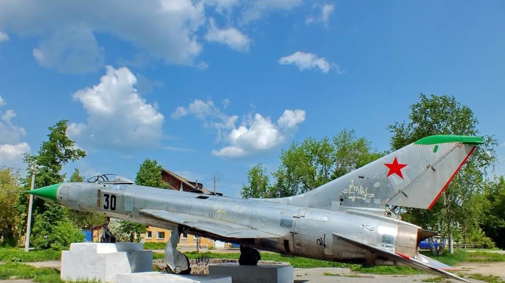 Свердловские коммунисты добились возвращения памятника СУ-15