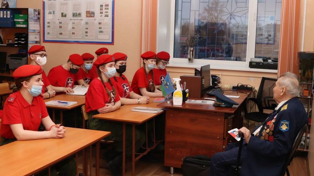 Архангельская область. Коммунист В.П. Симиндей рассказал о том, как учился вместе с Юрием Гагариным