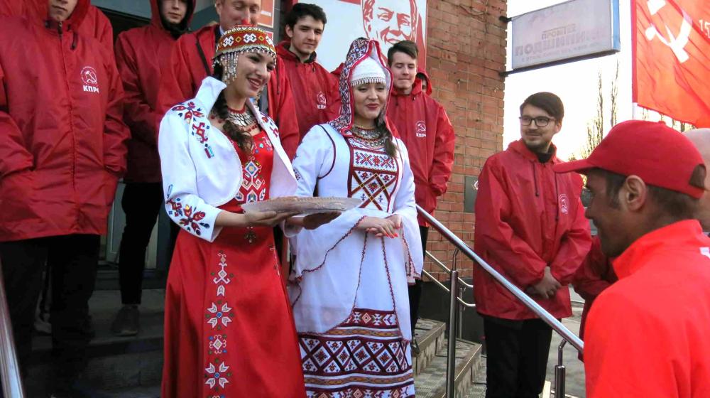 В Чувашии встретили участника марафона Уфа - Москва