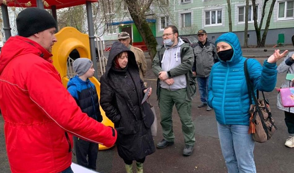Д.А. Парфенов: «Продолжаем встречи с избирателями Москвы. Появились первые провокации»