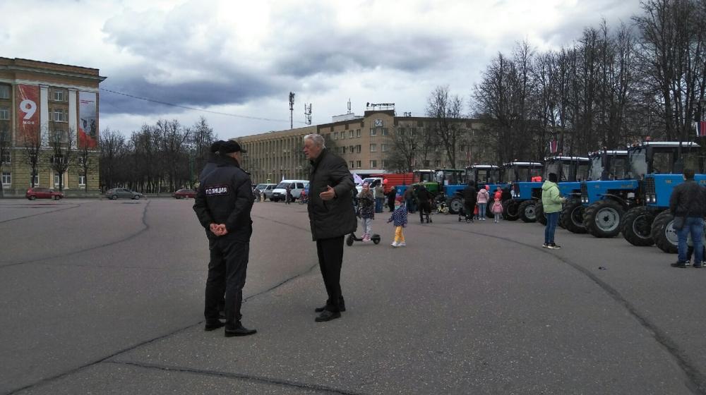 Тракторная выставка в Великом Новгороде