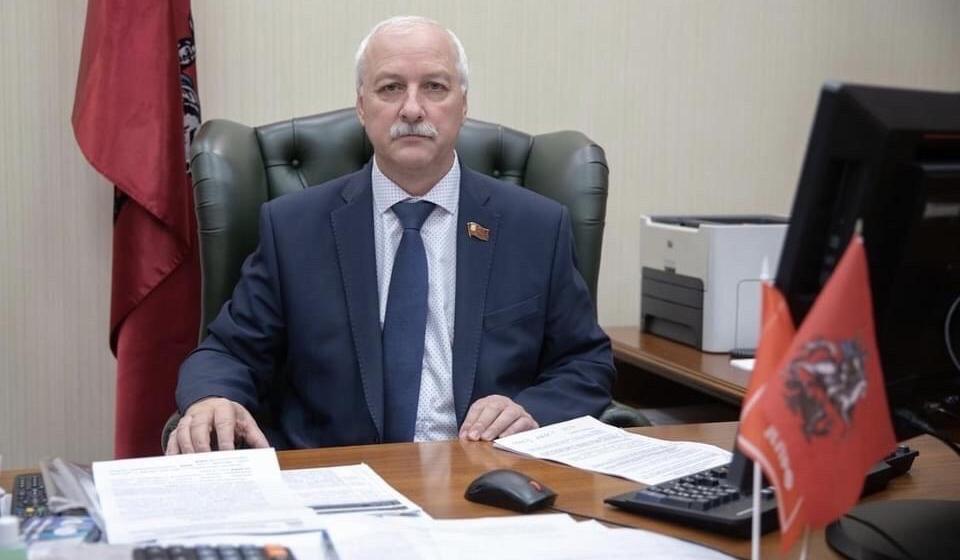 Москва. Депутат-коммунист Николай Зубрилин о борьбе за сохранение парка в районе Отрадное