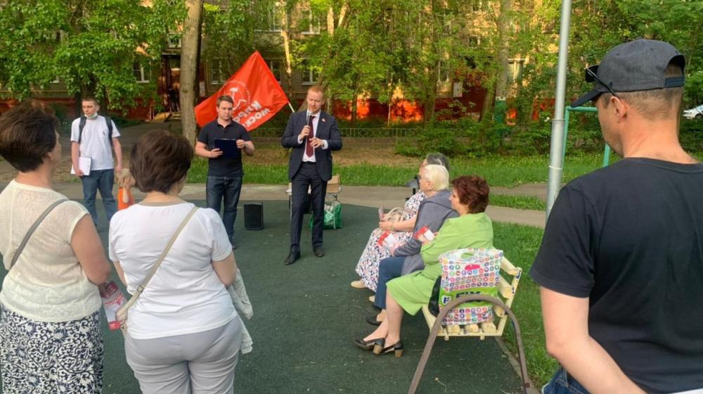 Денис Парфенов: «Провел еще 10 новых встреч с избирателями»