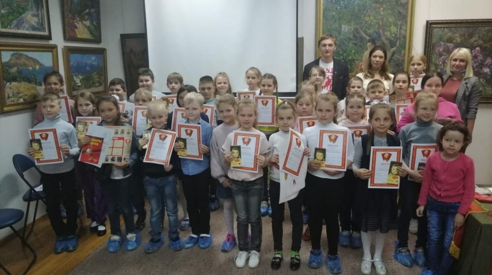 Тульские комсомольцы подвели итоги конкурса «Страна Пионерия глазами детей»