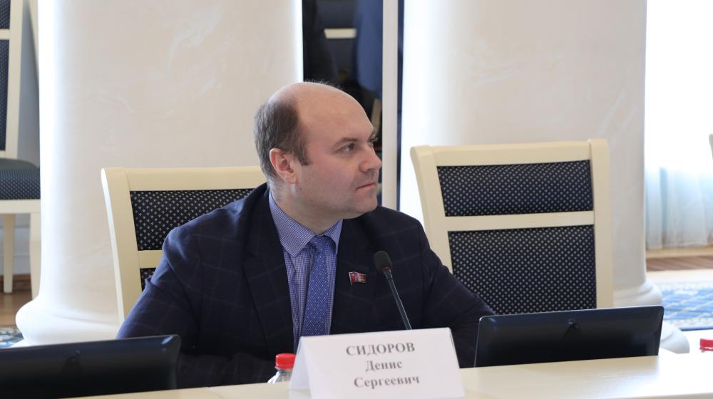 Лидер рязанских коммунистов Денис Сидоров направил обращение Губернатору с просьбой взять на контроль расследование инцидента в приюте для животных